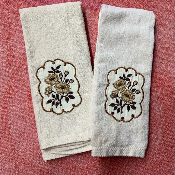 martex | Bath | Groovy Vintage 7s Hand Towels From Martex | Poshmark